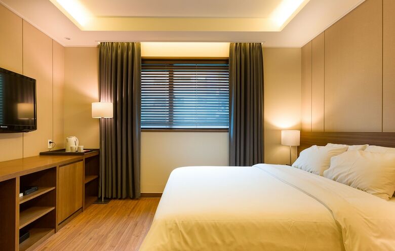 Sunbee Hotel