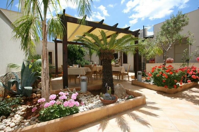 Posada Amaryllis Hotel