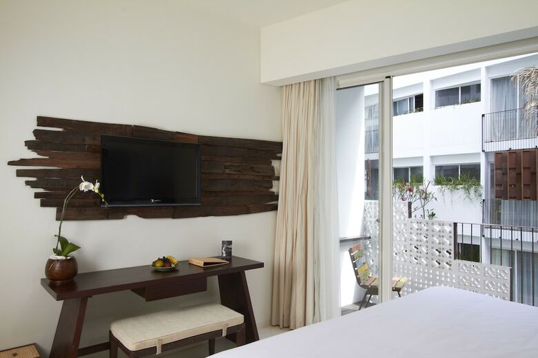 Hotel The Akmani Legian