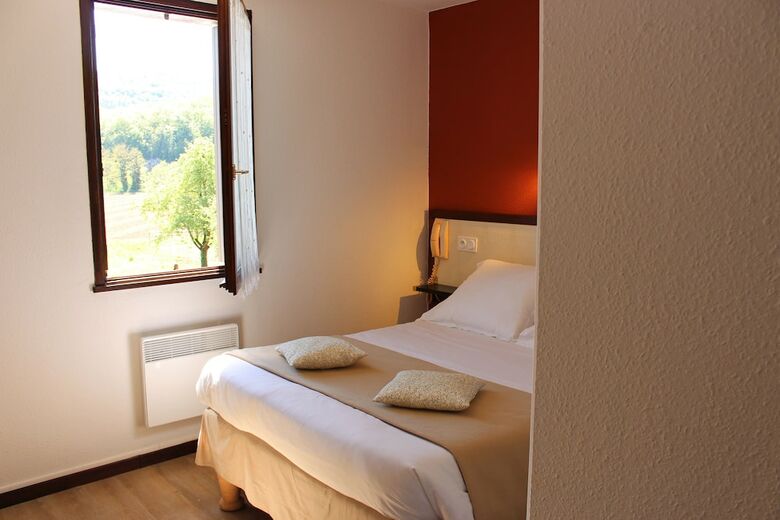 Hotel H�tel Les Gabarres