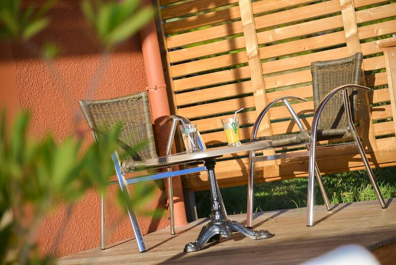 Hotel H�tel Les Gabarres