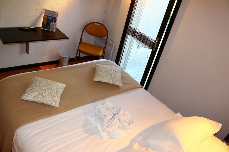 Hotel H�tel Les Gabarres