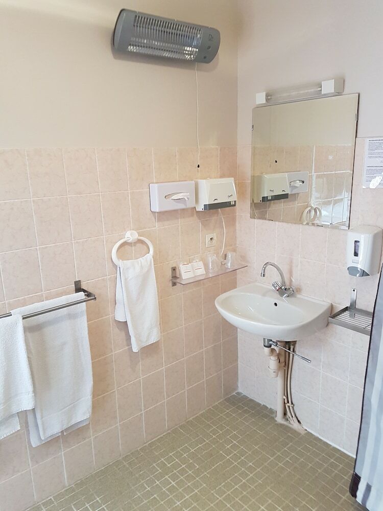 Hotel H�tel Les Gabarres