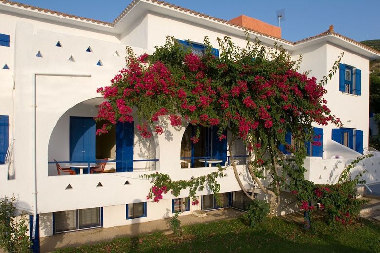 Apartamentos Sunrise Village
