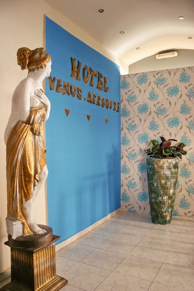 Venus Hotel