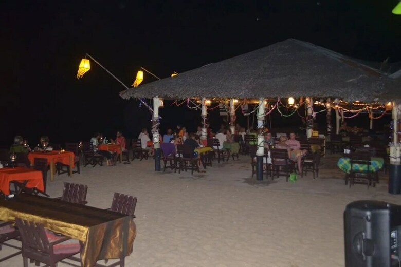 Apartamento Lanta Nice Beach Resort
