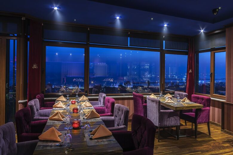 Grand Yavuz Hotel