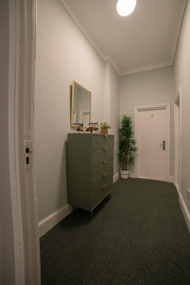 Beiroom Hyde Park Apartments