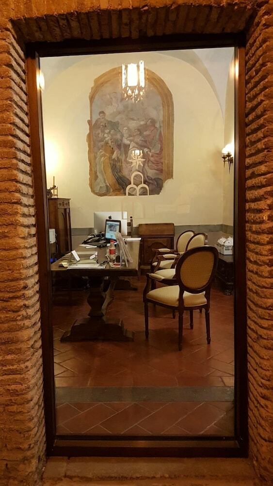 Posada Il Postiglione Antica Posta Dei Chigi