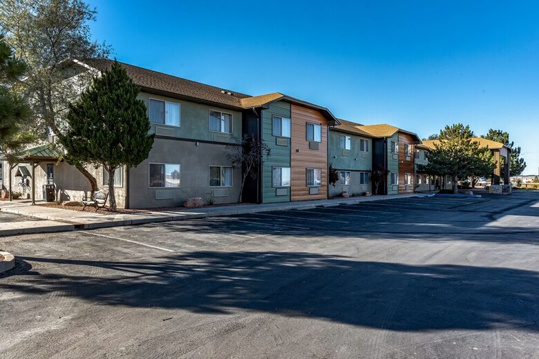 Hotel Quality Inn & Suites West