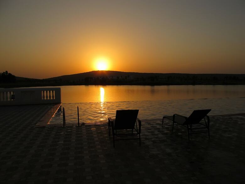 Hotel Justa Lake Nahargarh Palace