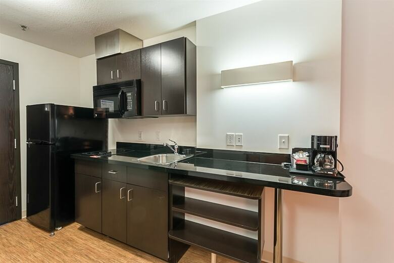 Hotel Motel 6 Moosomin, Sk