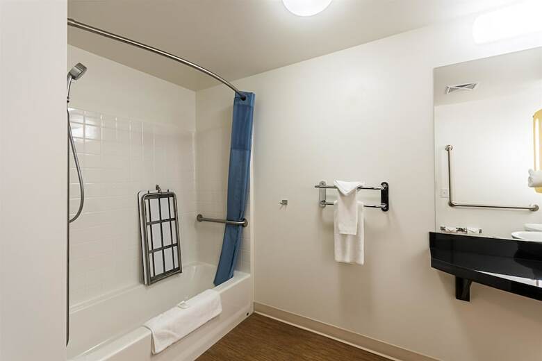 Hotel Motel 6 Moosomin, Sk