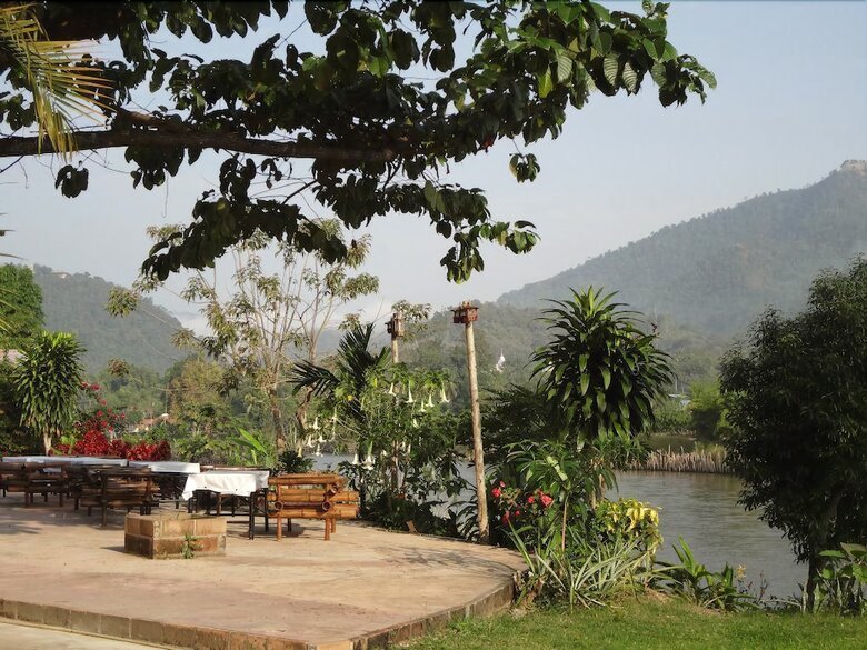 Hotel Areeya Phuree Resort