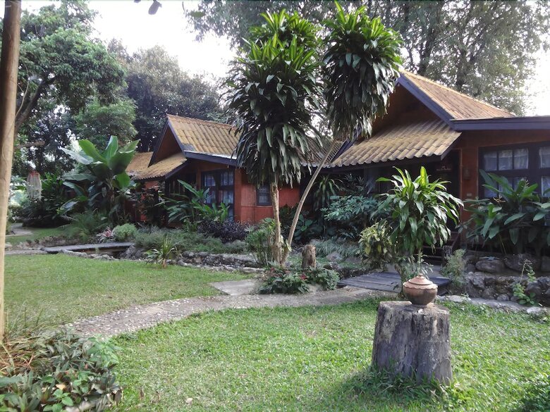 Hotel Areeya Phuree Resort