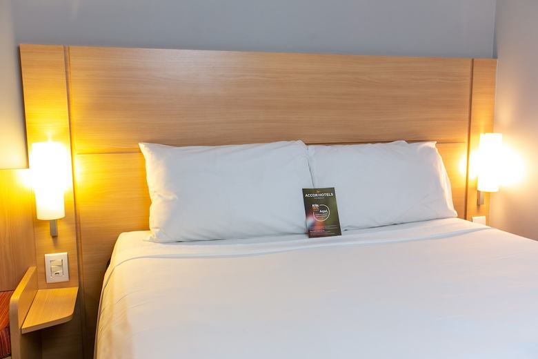 Ibis Copacabana Posto 2 Hotel