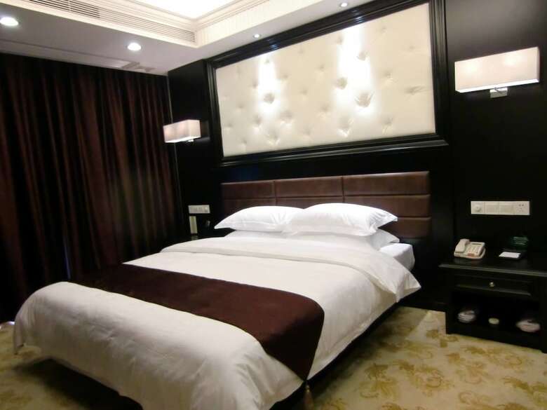 Libo Business Hotel