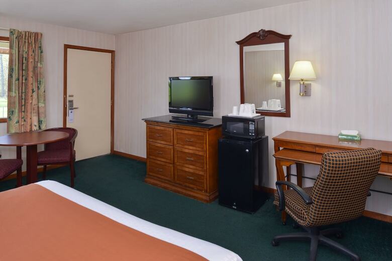 Motel Americas Best Value Inn Plattsburgh