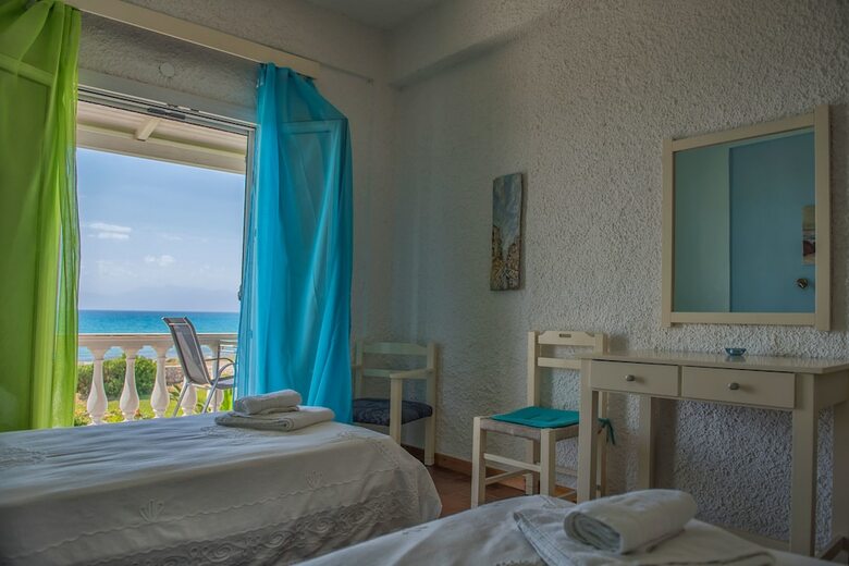 Elli Beach Apartments And Studios