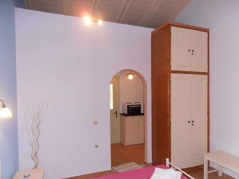 Elli Beach Apartments And Studios