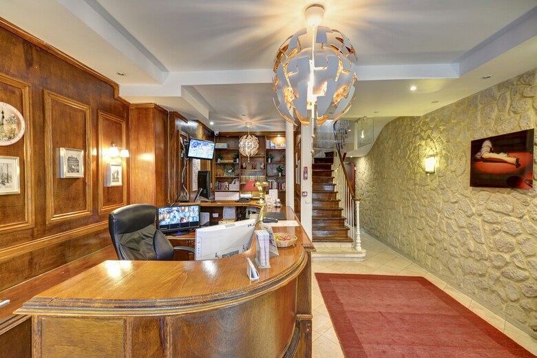 Hotel Pavillon De Montmartre