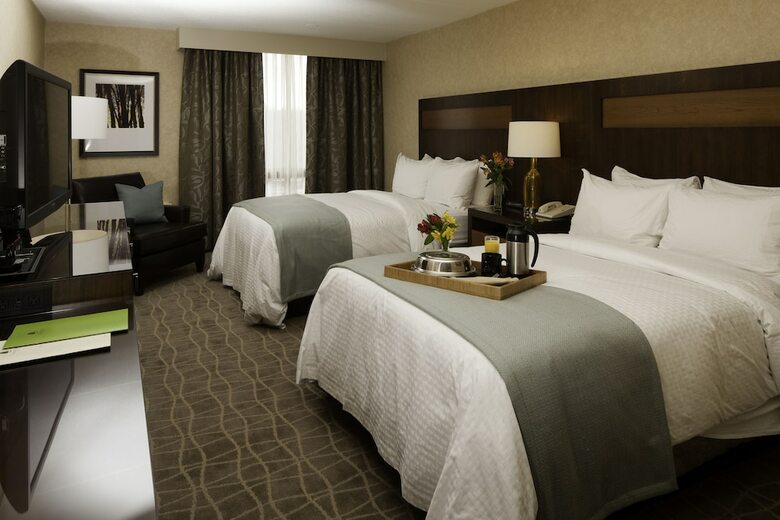 Hotel Doubletree By Hilton Pittsburgh Green Tree
