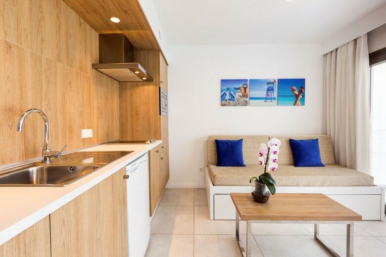 Apartamentos Playas Ca's Saboners