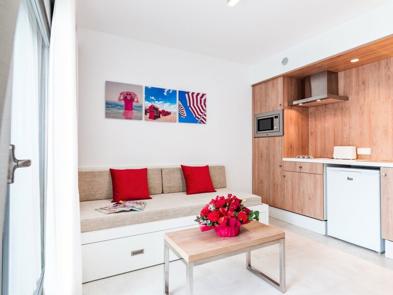 Apartamentos Playas Ca's Saboners
