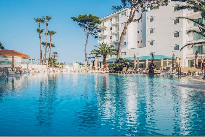 Hotel Iberostar Waves Alcudia Park