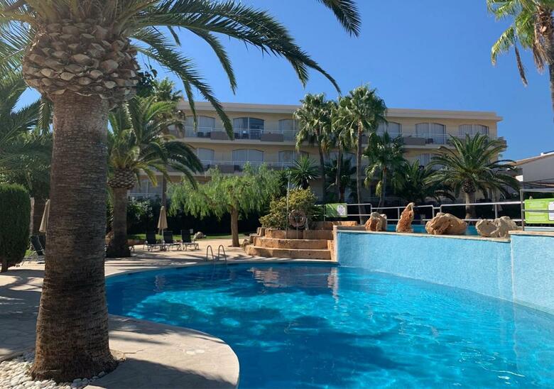Aparthotel Club Sim�