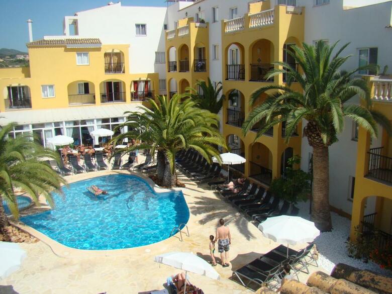 Aparthotel Club Sim�