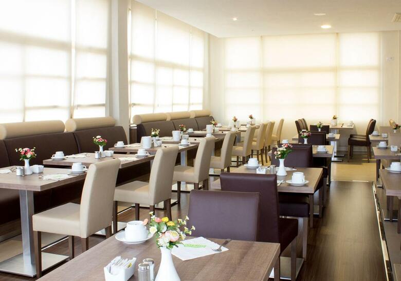 Aparthotel Club Sim�