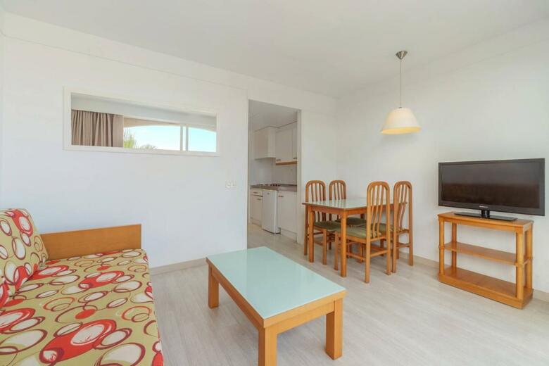 Aparthotel Club Sim�