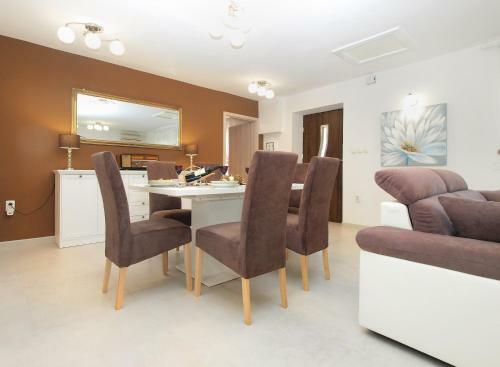 Holiday Home Villa Angelina 258