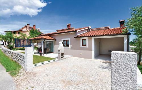 Holiday Home Zminj 57