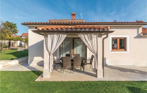 Holiday Home Zminj 57