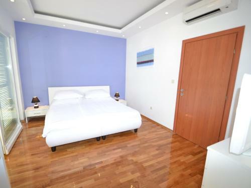 Holiday Home Poljane