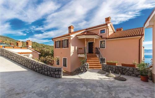 Apartment Kolavici III