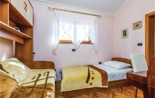 Apartment Kolavici III