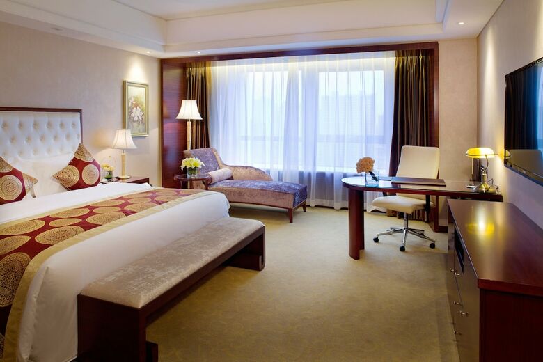 Hotel Howard Johnson Parkview Plaza Erdos