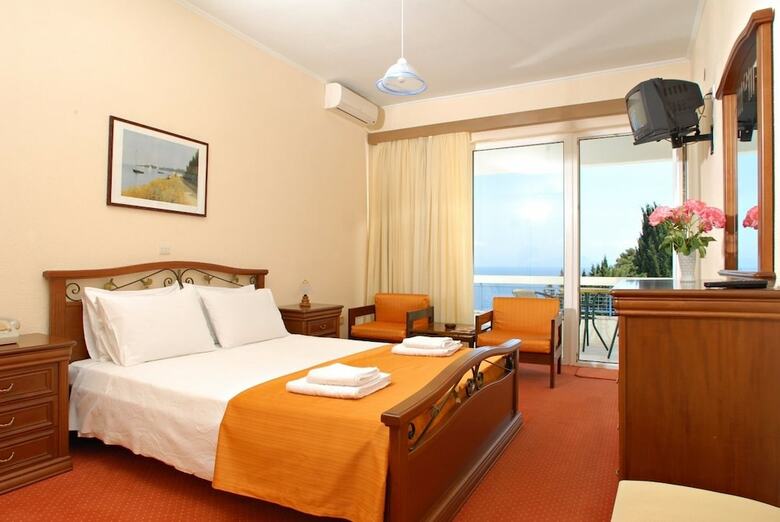 Alexandros Hotel -  All Inclusive
