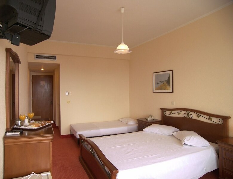 Alexandros Hotel -  All Inclusive