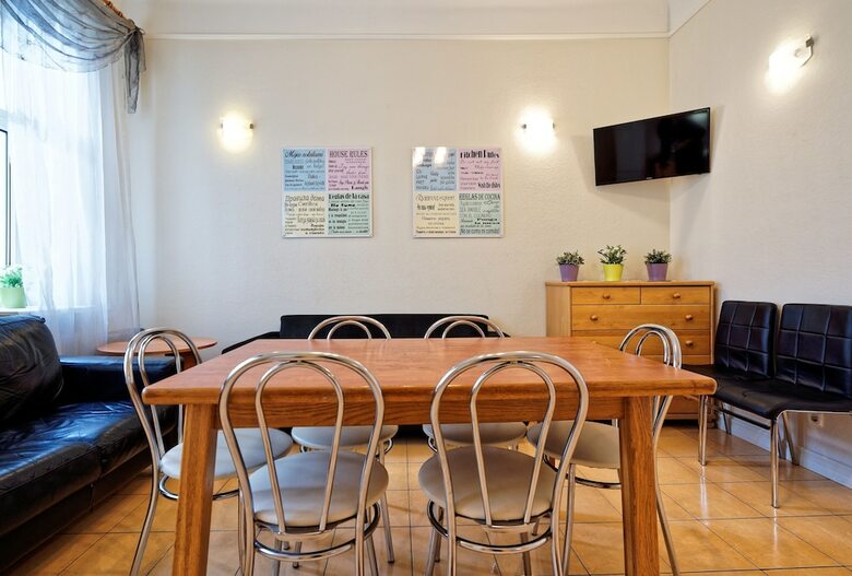 Rigaapartmentcom Gertruda Apartments & Restaurant