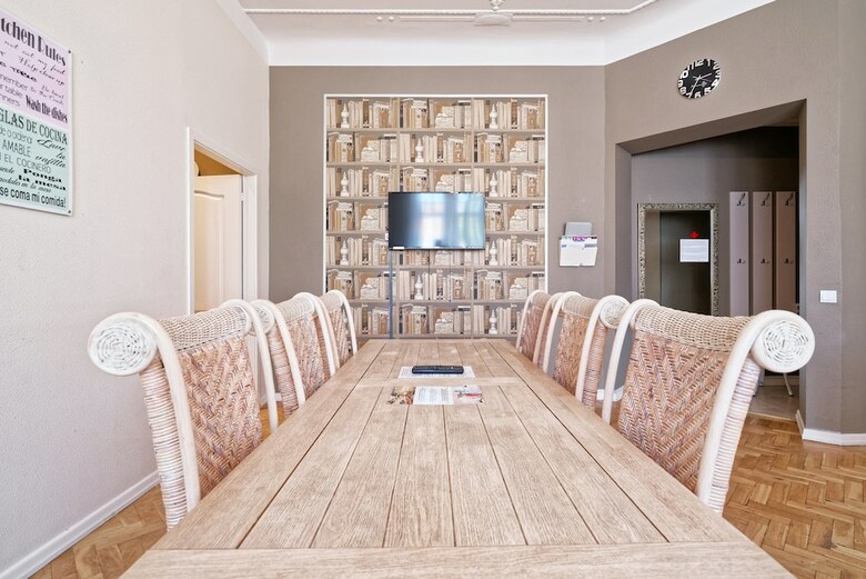 Rigaapartmentcom Gertruda Apartments & Restaurant
