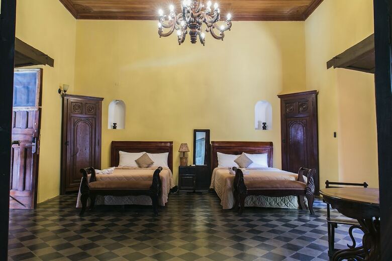 Hotel Casa Del Consulado