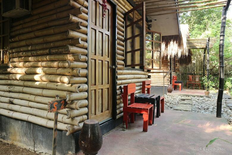 Subli Guest Cabins