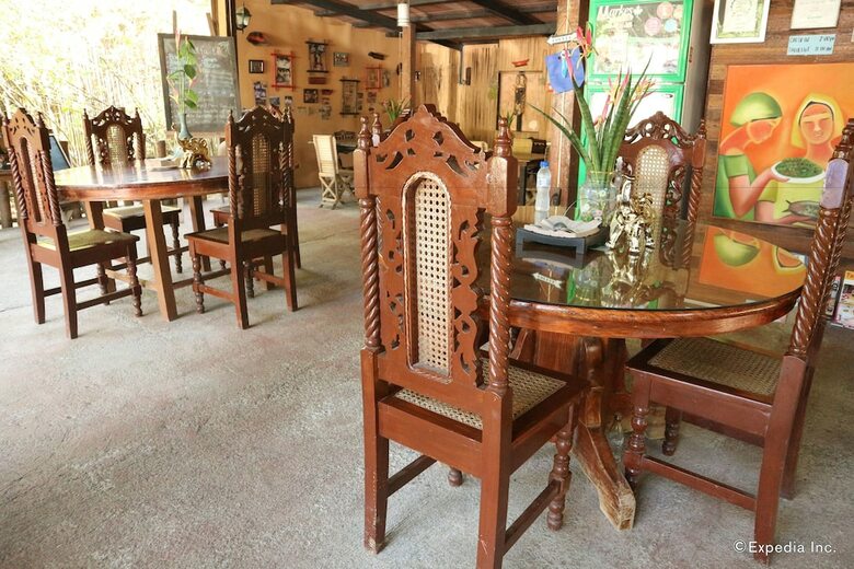 Subli Guest Cabins