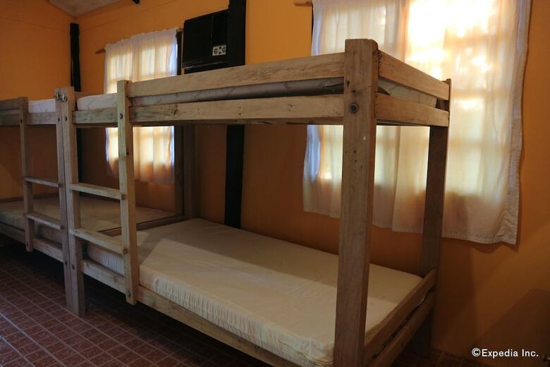Subli Guest Cabins