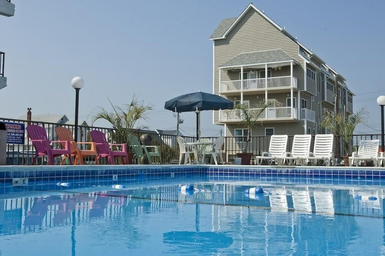 Hotel Rideau Oceanfront Motel