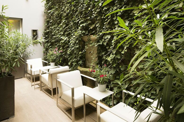 Hotel H�tel Baume